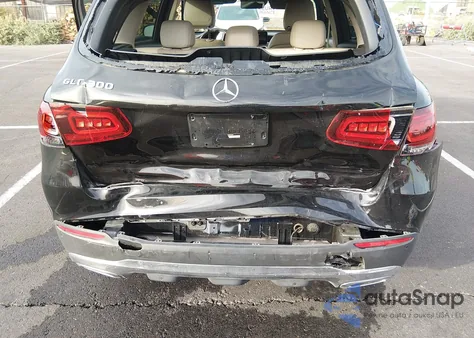 2021 Mercedes-Benz Glc 300 Suv z USA, uszkodzony, nr VIN W1N0G8DB5MV307347